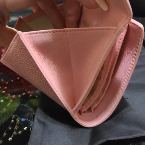 Chanel Wallet - Picture 15 of 16